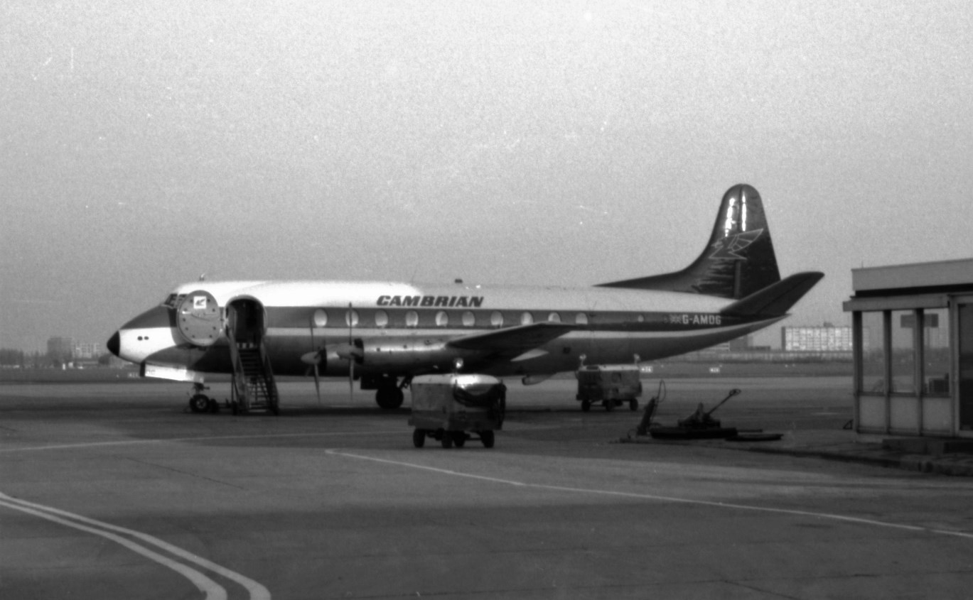 Naam: 19. G-AMOG Vickers Viscount.jpg
Bekeken: 1668
Grootte: 166,7 KB