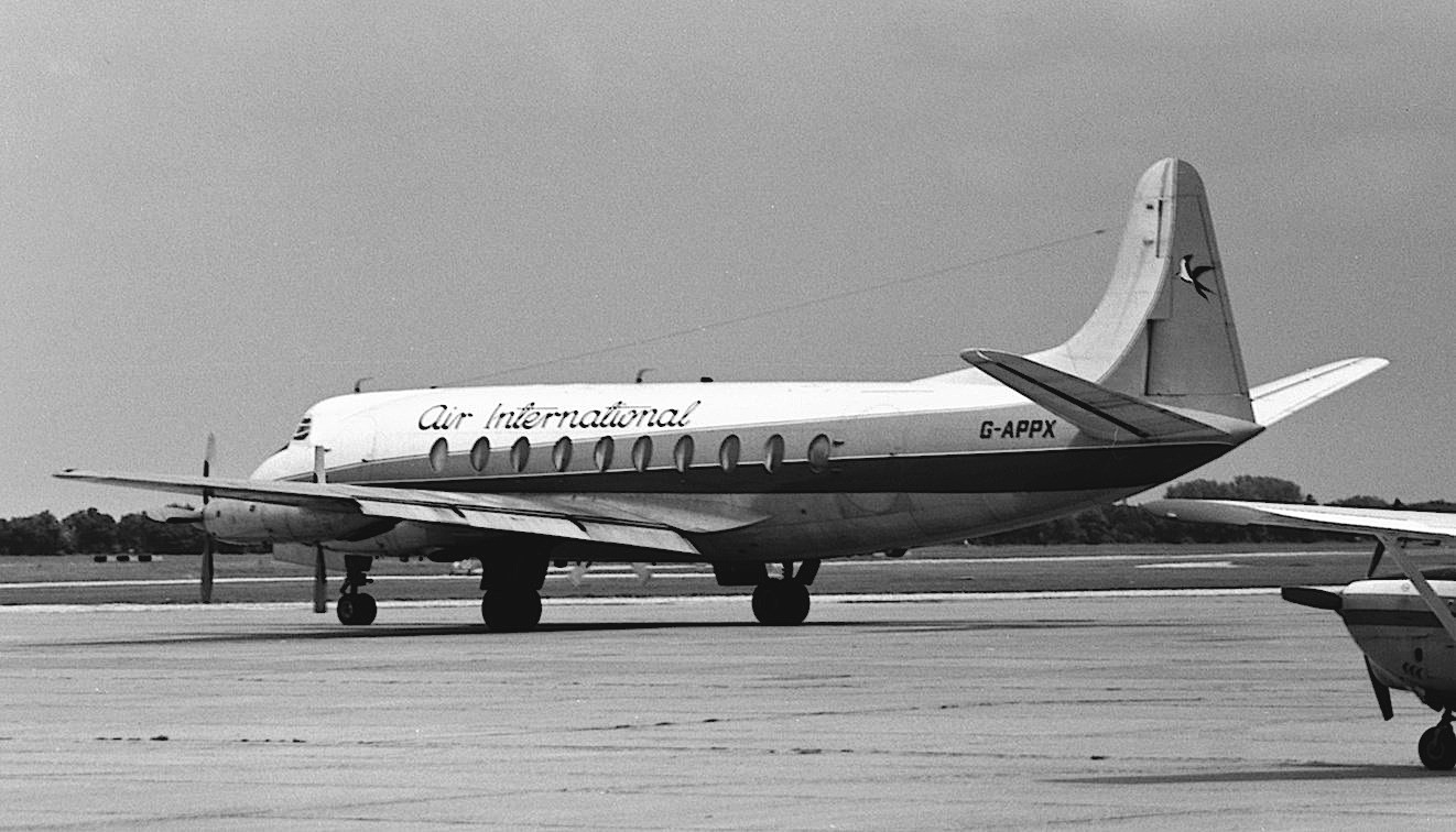 Naam: 101. G-APPX Vickers Viscount.jpg
Bekeken: 957
Grootte: 238,0 KB