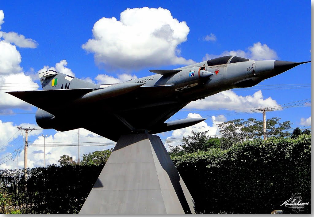 Naam: Mirage III - Brasilia..jpg
Bekeken: 446
Grootte: 130,8 KB