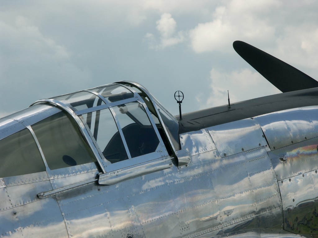 Naam: Curtiss P-40C.jpg
Bekeken: 2254
Grootte: 129,9 KB