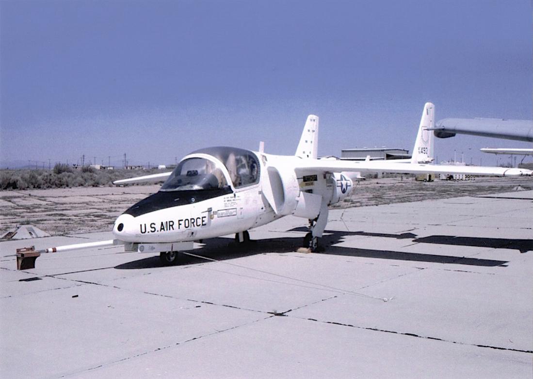 Naam: Foto 496. Fairchild T-46 (nickname %22Eaglet%22) kopie.jpg
Bekeken: 362
Grootte: 83,0 KB