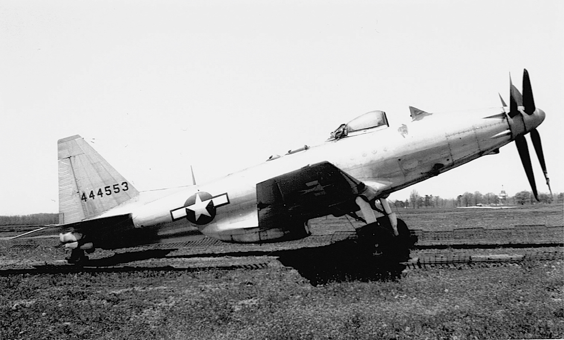 Naam: Foto 558. Fisher XP-75 Eagle, kopie 1100.jpeg
Bekeken: 524
Grootte: 426,9 KB