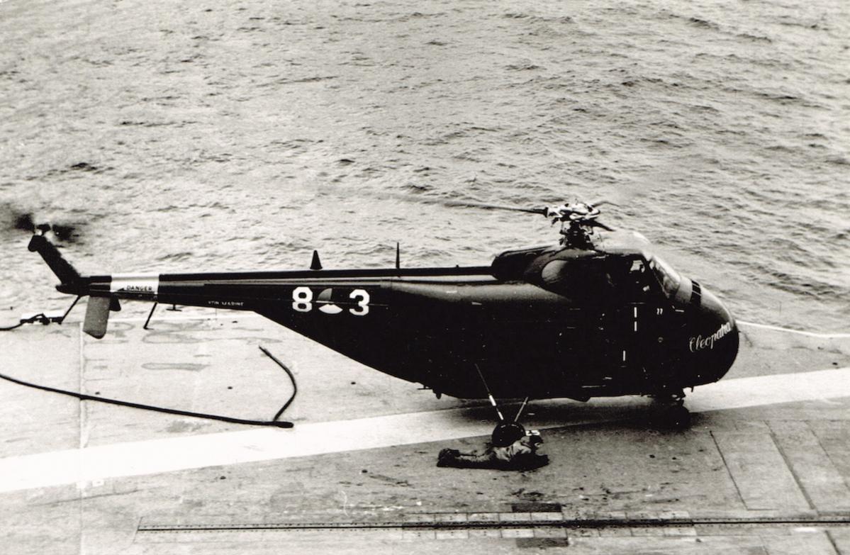 Naam: '8-3' _Cleopatra_. Sikorsky HO4S-3 (UH-19F) aan boord Karel Doorman.jpg
Bekeken: 956
Grootte: 139,4 KB