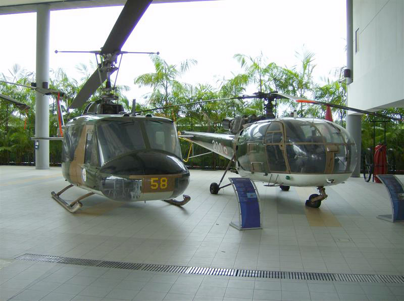Naam: Singapore Air Force Museum at Paya Lebar 4.jpg
Bekeken: 600
Grootte: 128,7 KB