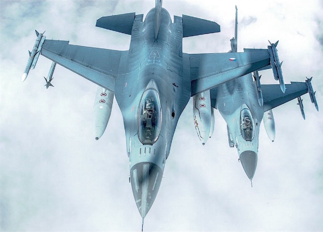 Naam: Foto 170. General Dynamics F-16A, 2x.jpeg
Bekeken: 907
Grootte: 295,8 KB