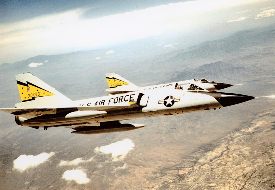 Naam: Foto 675. Convair F-106A-105-CO Delta Dart. 1100 breed.jpg
Bekeken: 942
Grootte: 102,3 KB