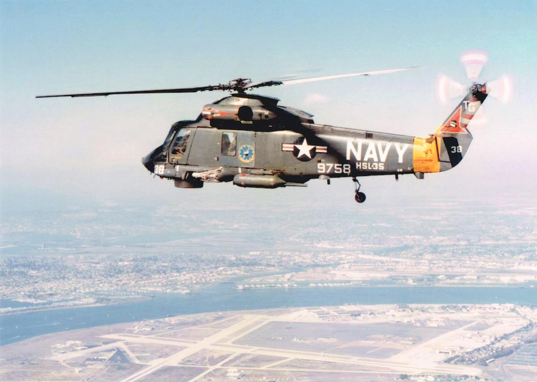 Naam: Foto 696. Kaman UH-2A Seasprite. Designation changed to SH-2F. Converted to UH-2C. 1100 breed.jpg
Bekeken: 593
Grootte: 85,0 KB