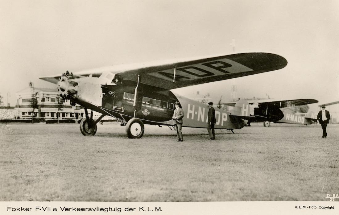 Naam: Kaart 816. H-NADP en H-NADQ. Fokker F.VIIa. 1100 breed.jpg
Bekeken: 1587
Grootte: 87,5 KB