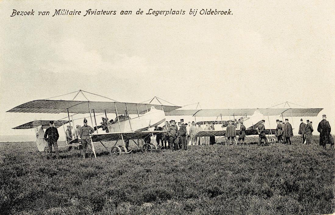 Naam: Kaart 854. Bezoek van Militaire Aviateurs aan de Legerplaats bij Oldebroek. 1100 breed.jpg
Bekeken: 638
Grootte: 199,9 KB
