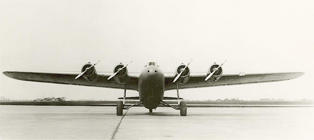 Naam: Foto 391. Fokker F.XXII.jpg
Bekeken: 422
Grootte: 41,9 KB