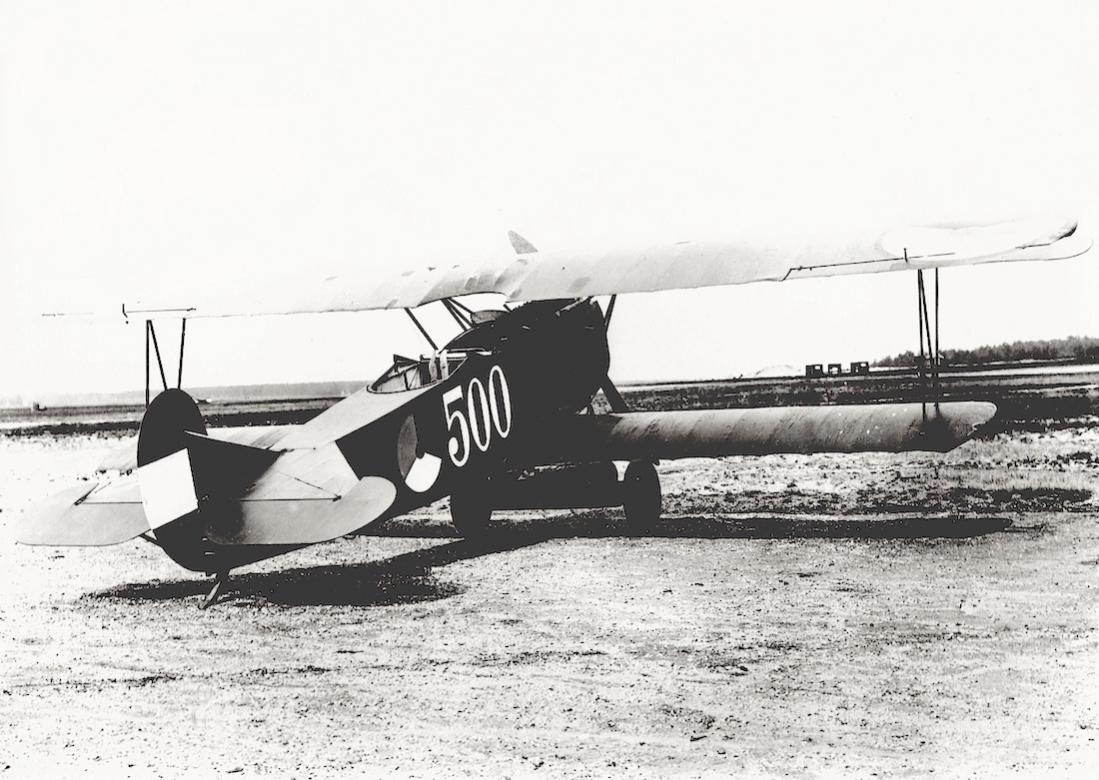 Naam: Foto 156. '500'. Fokker C.I. 1100 breed.jpg
Bekeken: 543
Grootte: 115,9 KB
