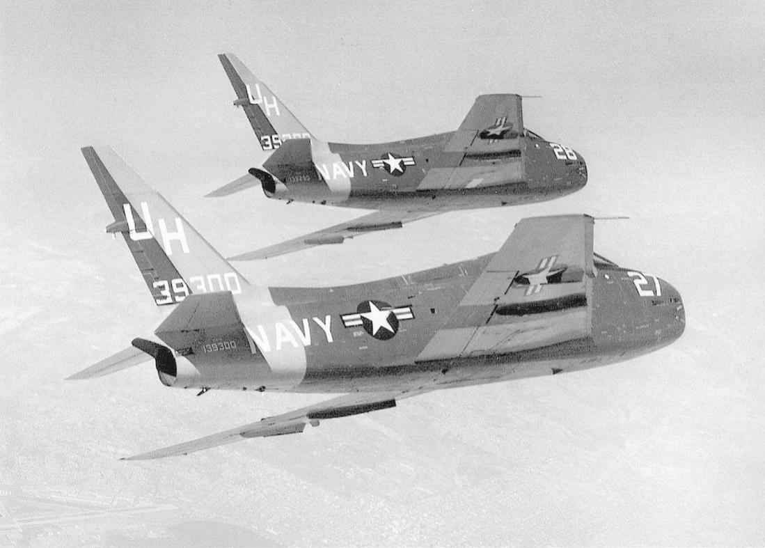 Naam: Foto 855. North American FJ-4 Fury. Redesignated F-1E in 1962. 1100 breed.jpg
Bekeken: 360
Grootte: 100,3 KB