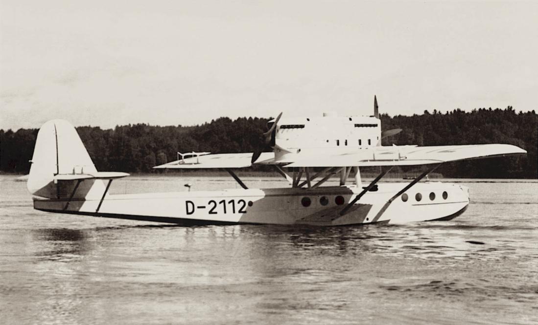 Naam: Foto 520. D-2112. Dornier (Wal) Do J II Wal II Bas. 1100 breed.jpg
Bekeken: 744
Grootte: 75,6 KB