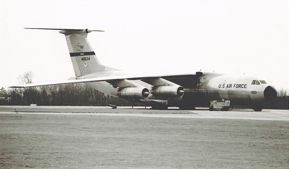 Naam: Foto 869. 64-0634. Lockheed C-141A-20-LM Starlifter. Converted to C-141B. 1100 breed.jpg
Bekeken: 224
Grootte: 72,8 KB