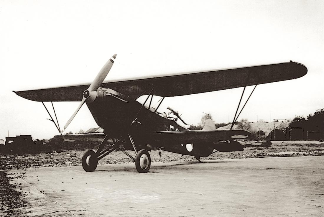 Naam: Foto 165. Fokker C.Vd met Rolls Royce Kestrel. 1100 breed.jpg
Bekeken: 321
Grootte: 94,0 KB