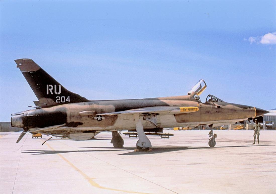 Naam: Foto 891. 60-204. Republic F-105D-25-RE Thunderchief 1100 breed.jpg
Bekeken: 155
Grootte: 74,7 KB