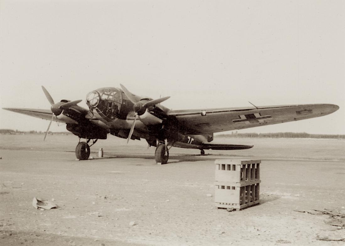 Naam: Foto 642. ??+BB. Heinkel He 111. 1100 breed.jpg
Bekeken: 291
Grootte: 68,4 KB